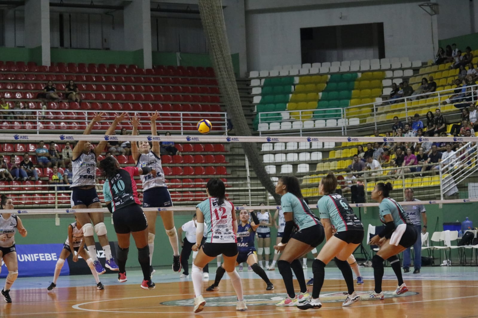 Vôlei