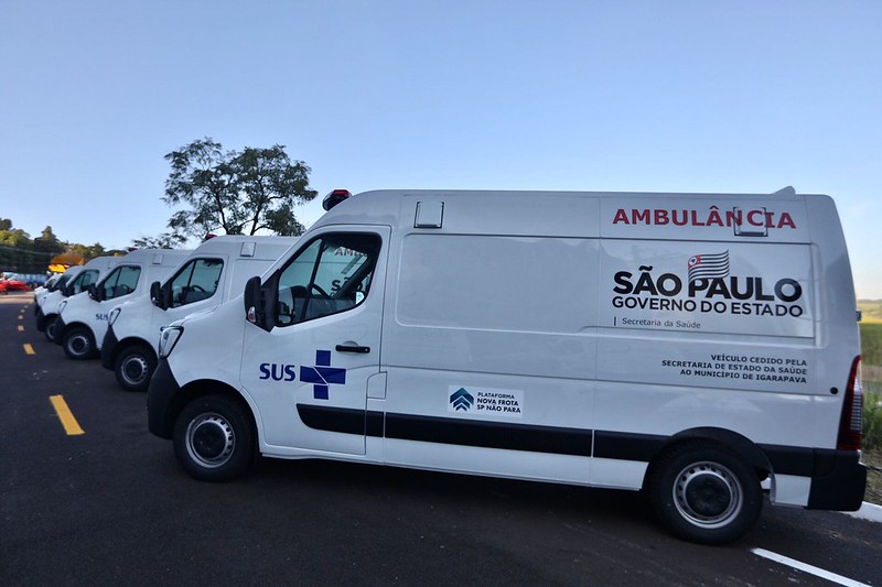 Governador Rodrigo Garcia entrega ambulâncias para Franca e 20 cidades da região