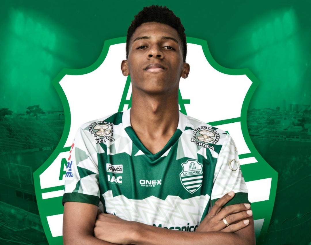Goleiro prata-da-casa assina contrato e vai defender a Francana no Paulista