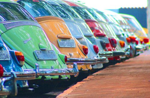 Encontro de Carros Antigos em Pedregulho mobiliza colecionadores e público - Jornal da Franca