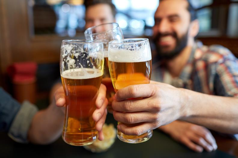 Cervejas proteicas, low carb e com vitaminas funcionam mesmo? Descubra aqui!