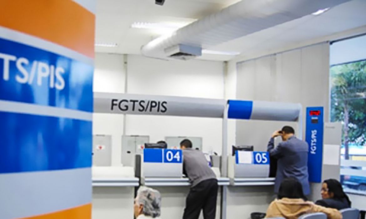Caixa começa o pagamento do saque extraordinário do FGTS nesta quarta-feira (20)