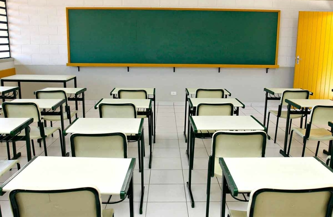 Lei pode criar lista com os nomes de todas as crianças que estão fora da escola