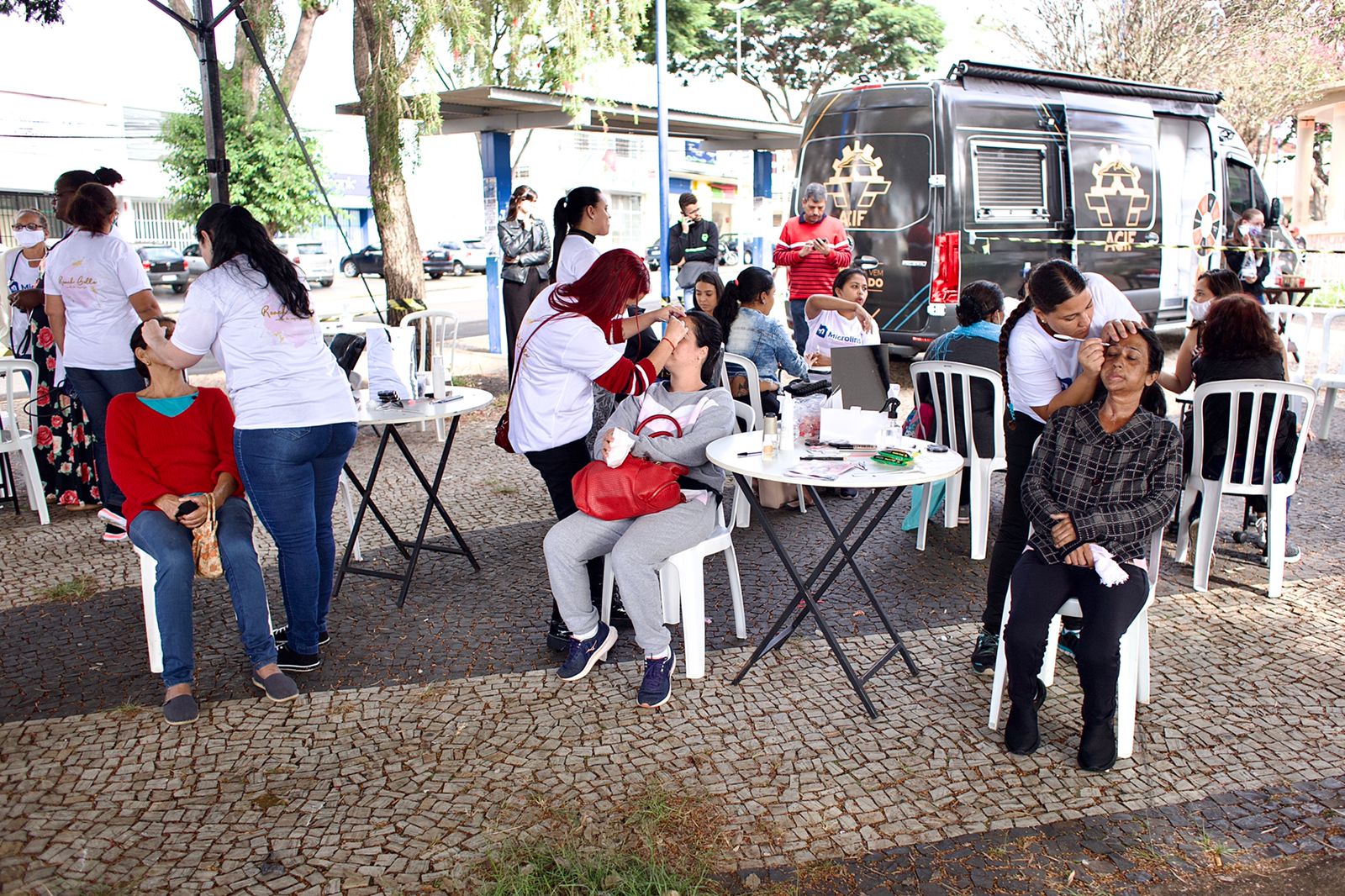 Dia dos Namorados ACIF movimenta regiões do Centro e Estação em Franca