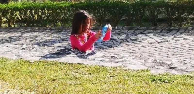 Essa foto intrigou a Internet, mas olhe outra vez: é apenas uma ilusão de ótica