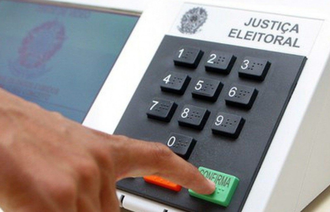 Prazo para solicitar o voto em trânsito segue até o dia 18: veja como funciona