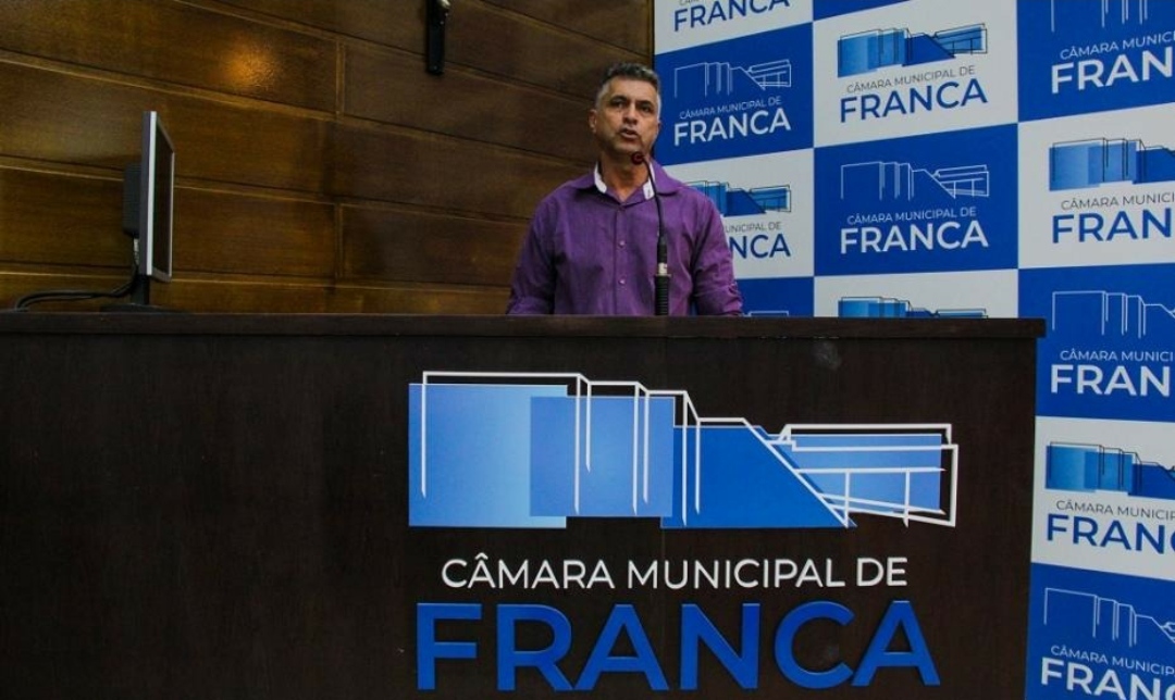 Ilton Ferreira parabeniza organização da 10ª Parada pelo Orgulho LGBTQIA+ em Franca