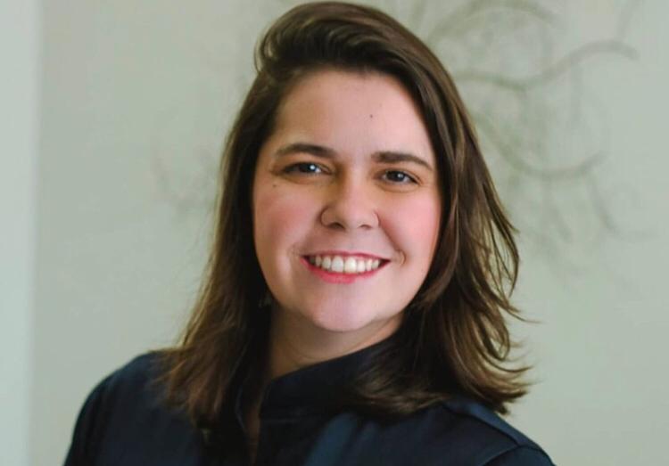 Além da boa higiene, a dieta alimentar influencia a saúde bucal, diz dentista