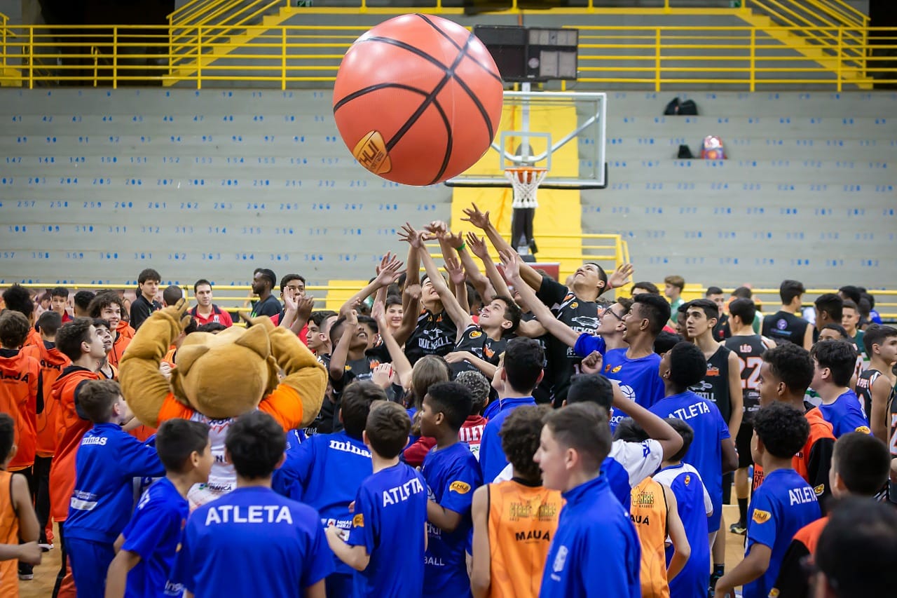 Ansiedade e grandes expectativas movimentam Torneio Internacional de Basquete