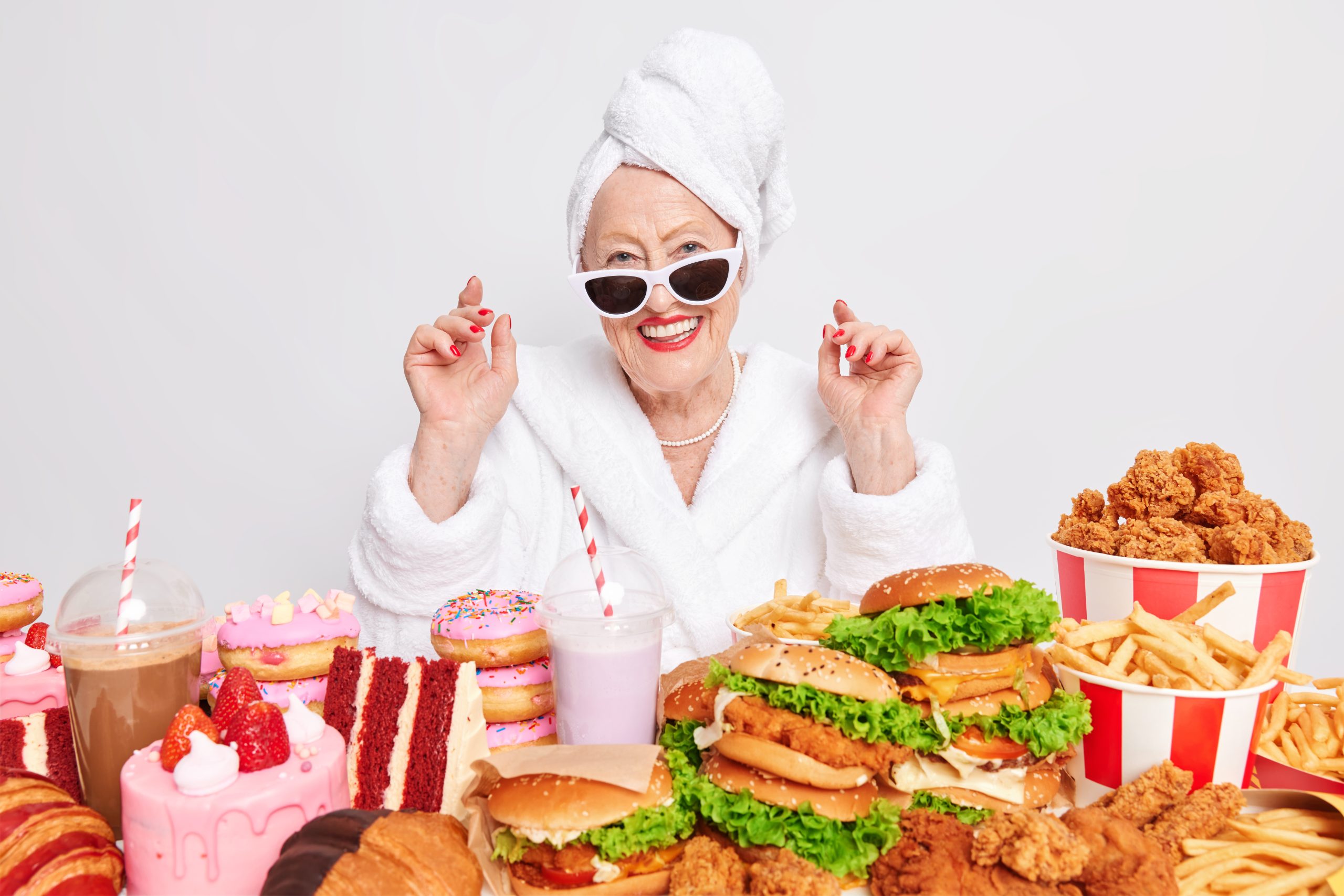 Consumo de ultraprocessados pode afetar saúde de idosos; veja opções nutritivas!