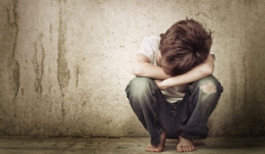Traumas da infância podem impactar a saúde do adulto; entenda o que acontece