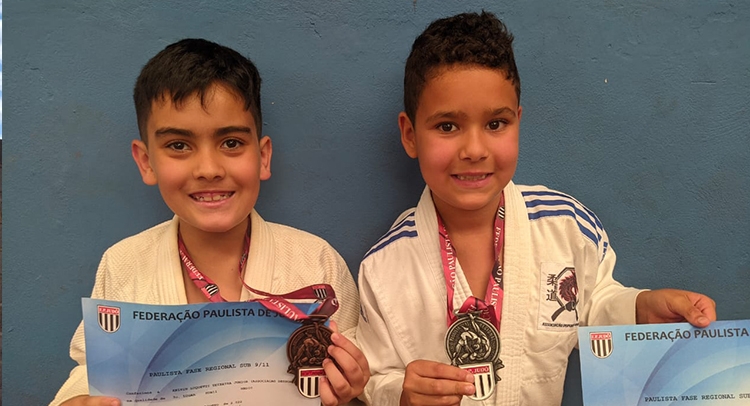 Atletas do sub-11 de judô de Pedregulho representam a Região no Campeonato Paulista
