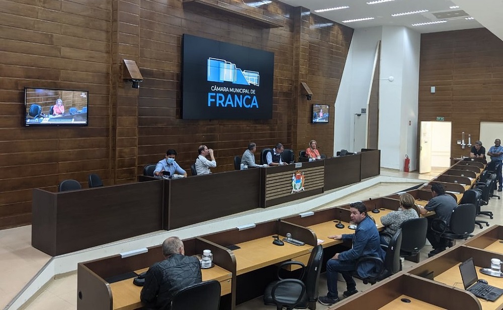 Autoridades discutem a saúde pública em audiência realizada pela Câmara de Franca