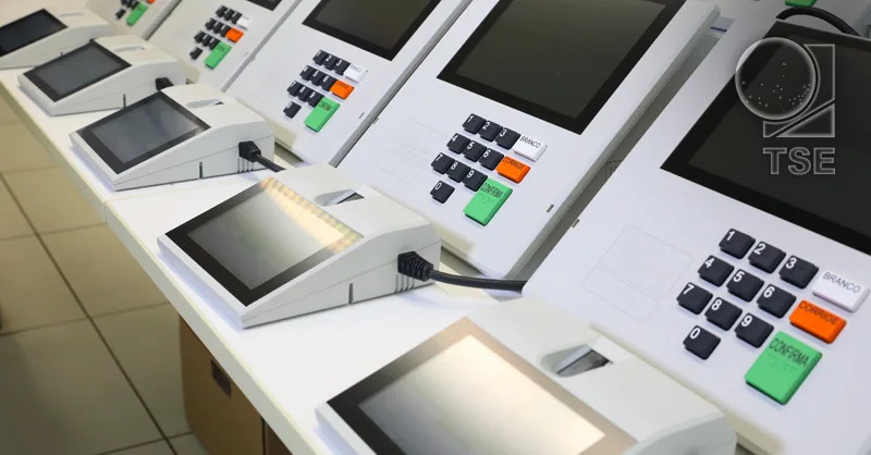 Quer votar na eleição, mas vai viajar?Veja prazo e como pedir para votar em trânsito