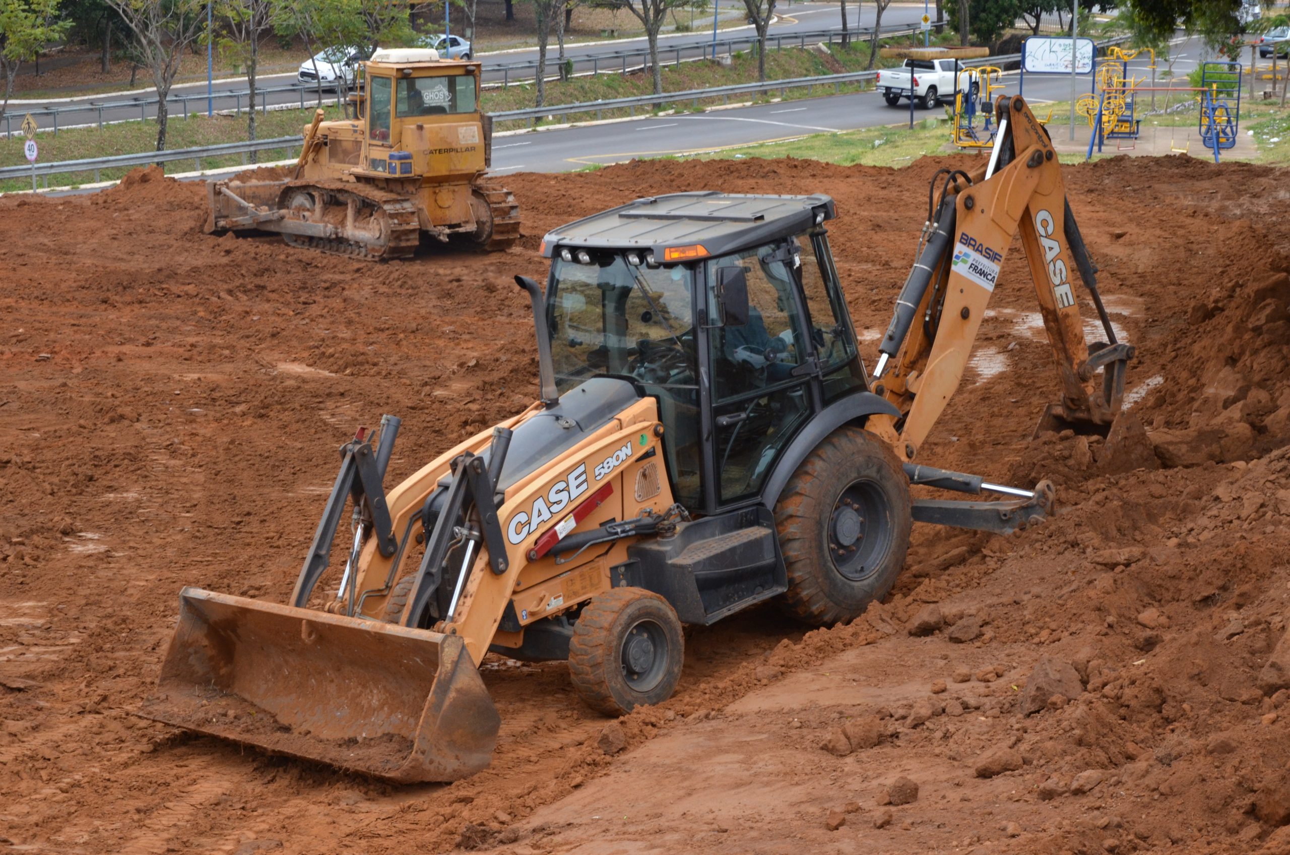 ‘Areninha’ no Jardim Paulista, em Franca, começa a tomar forma com início das obras
