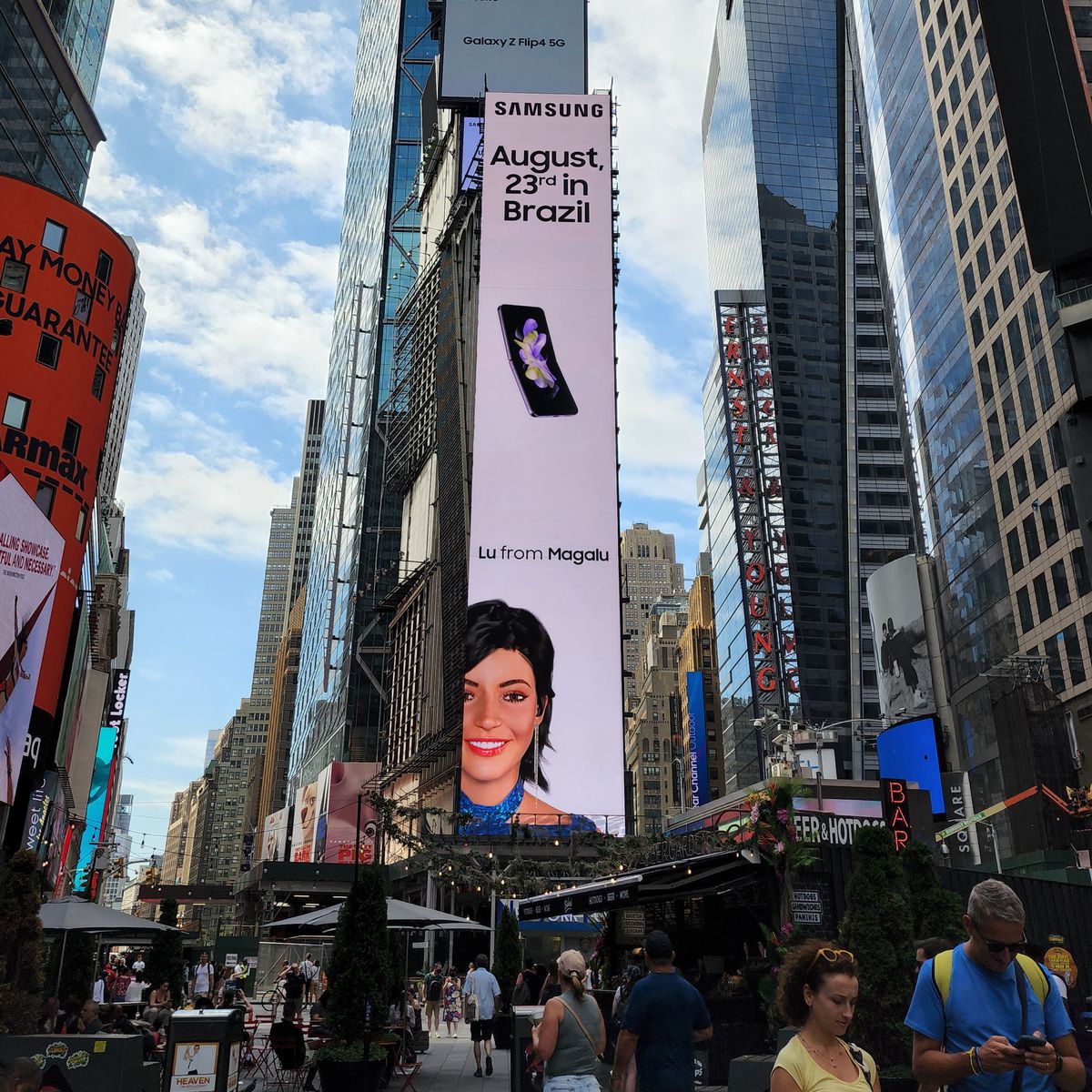 Lu do Magalu fará anúncio de smartphones da Samsung em telões na Times Square