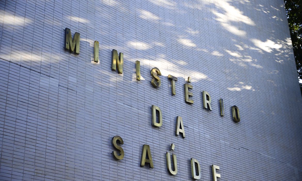 Varíola dos macacos: Brasil tem quase 3 mil casos e prepara calendário de vacinação