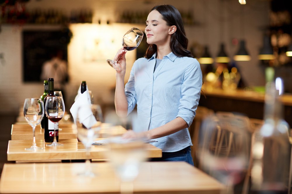 Plataforma busca interessados em comer e beber de graça e ainda ganhar R$ 2 mil