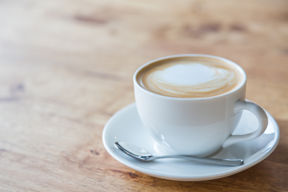 Quanto os brasileiros gastam com o “cafezinho”? Veja resultado de pesquisa nacional