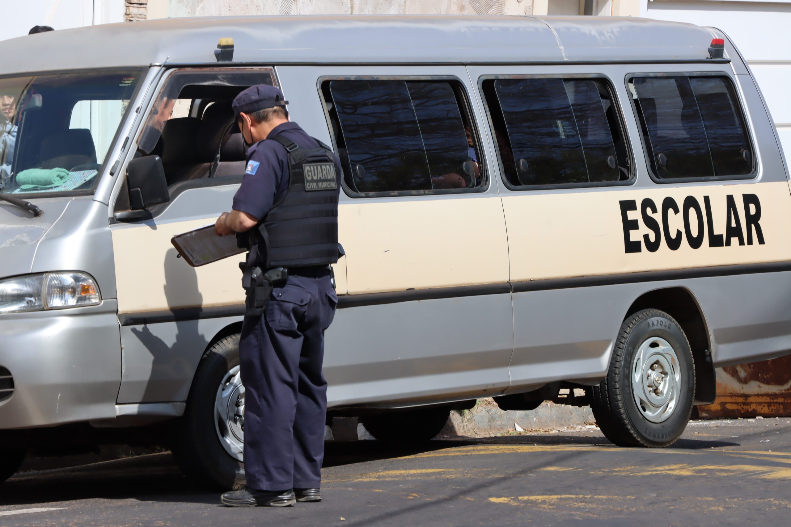 Transporte escolar: procura por renovação de alvarás em Franca aumenta