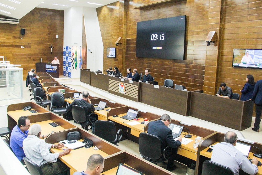 Câmara de Franca aprova projeto de incentivo ao uso de energia solar no município