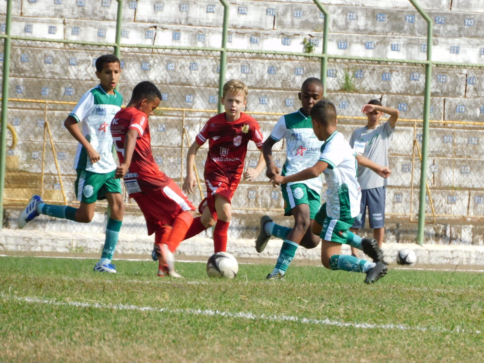 Francana empata uma e perde outra para o Batatais no Campeonato Paulista infantil