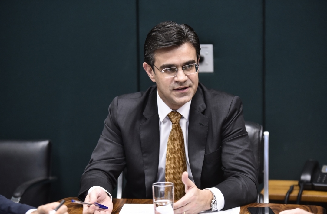 Rodrigo Garcia, candidato à reeleição em SP, cumpre agenda em Franca nesta manhã