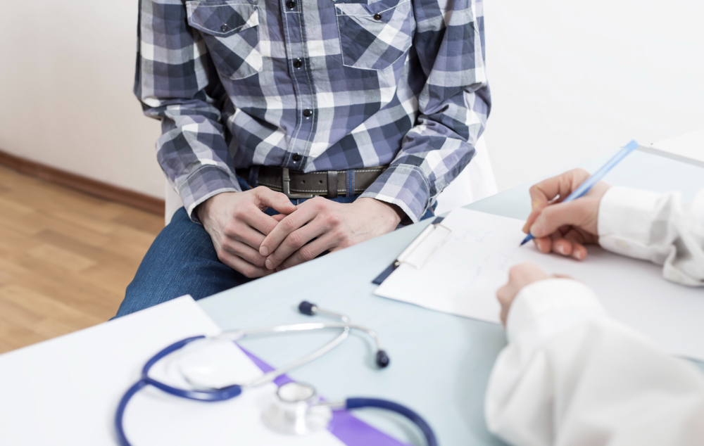 Frequência das meninas ao médico é 18 vezes maior que a dos meninos, mostra pesquisa