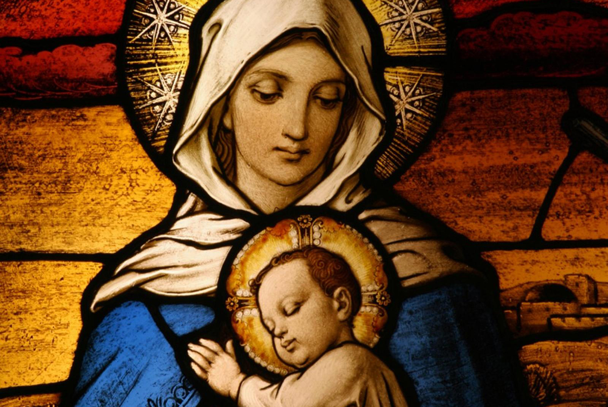 Oração Maria Passa na Frente: faça para ajudar a abrir seus caminhos!
