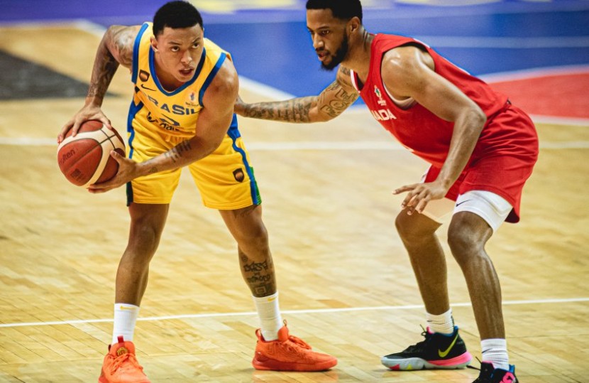 Brasil vence o forte Canadá na estreia da AmeriCup, torneio realizado no Recife