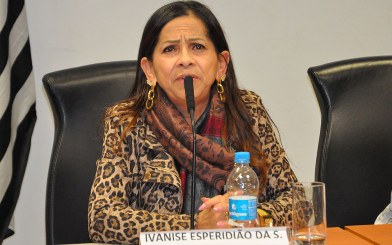 Com Ivanise Esperidião, da Associação Mães da Sé, Unesp faz Seminário Internacional