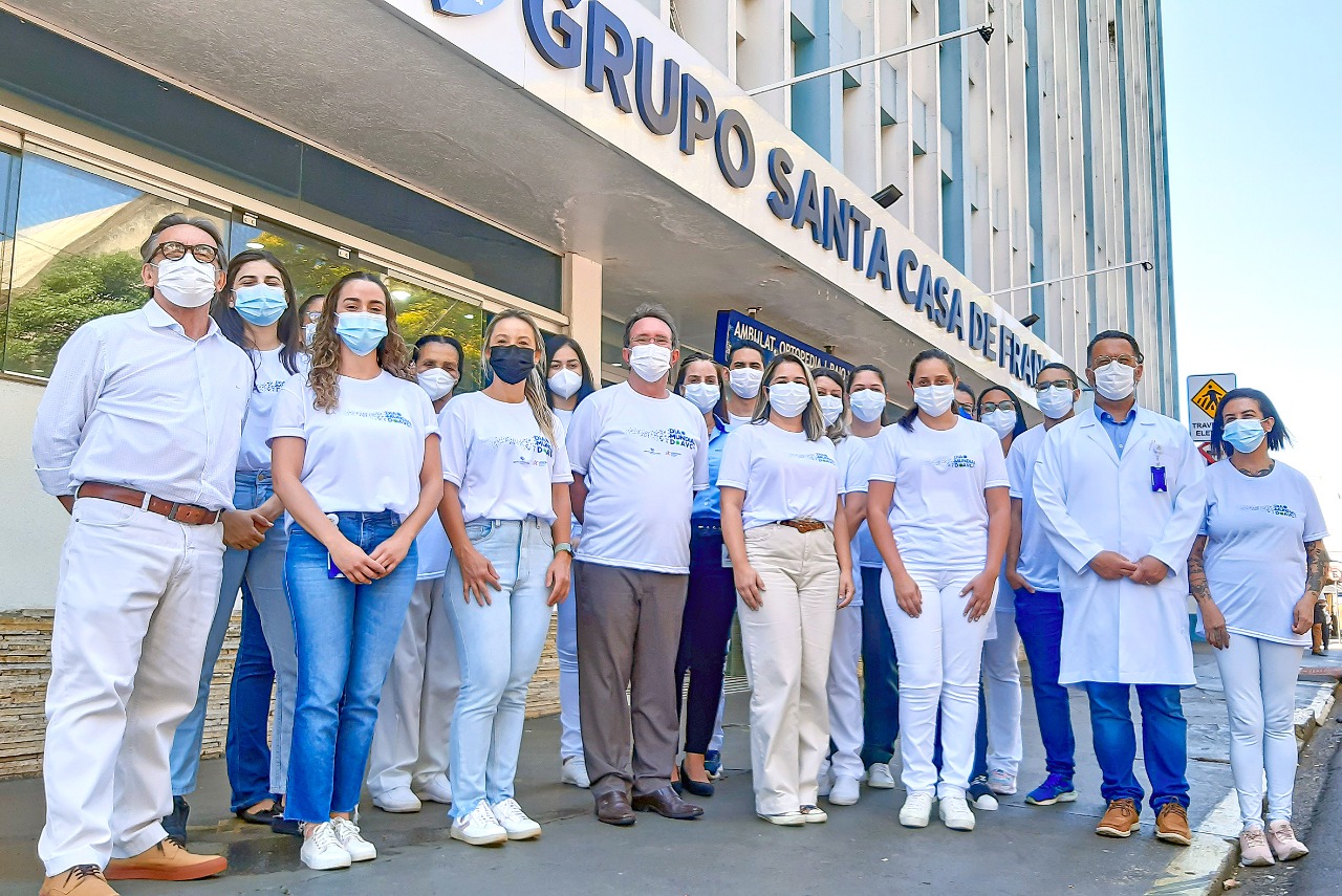Grupo Santa Casa de Franca promove Semana do AVC para a população