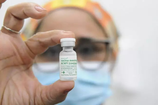 Avanço de casos e mortes por meningite acende alerta em cidades de São Paulo