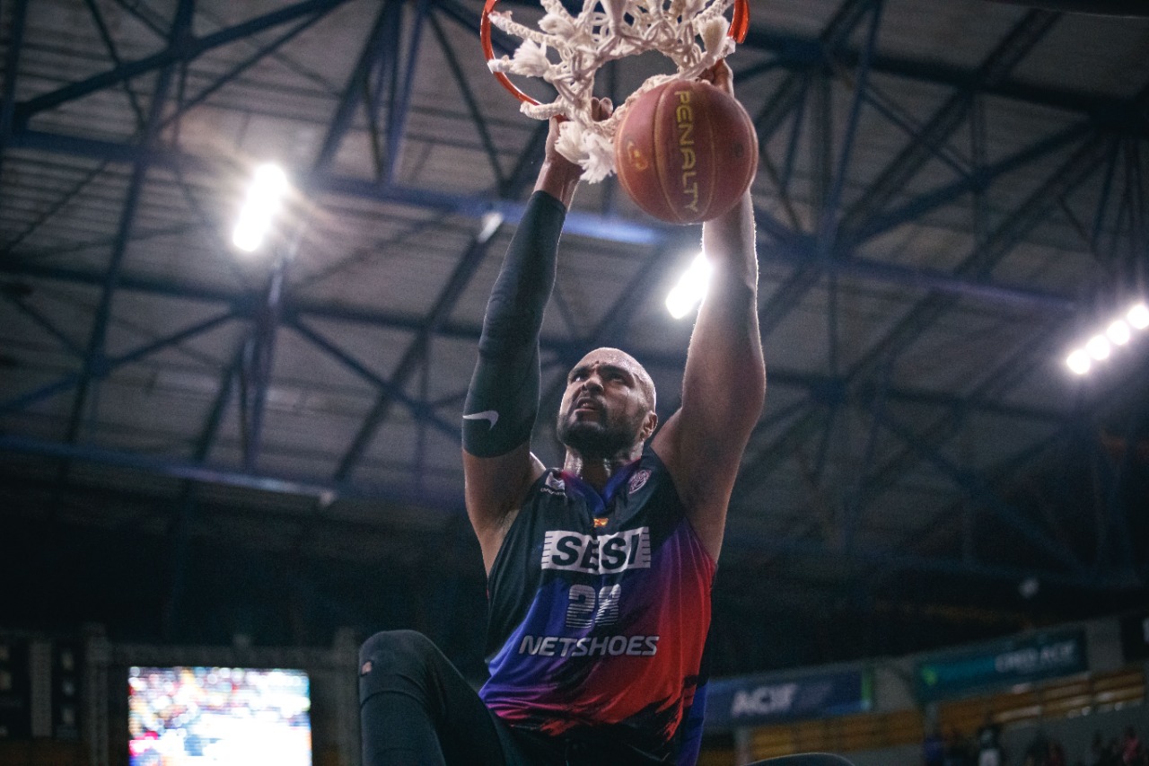 Sesi Franca Basquete conquista o 15° título estadual com baile sobre o São Paulo