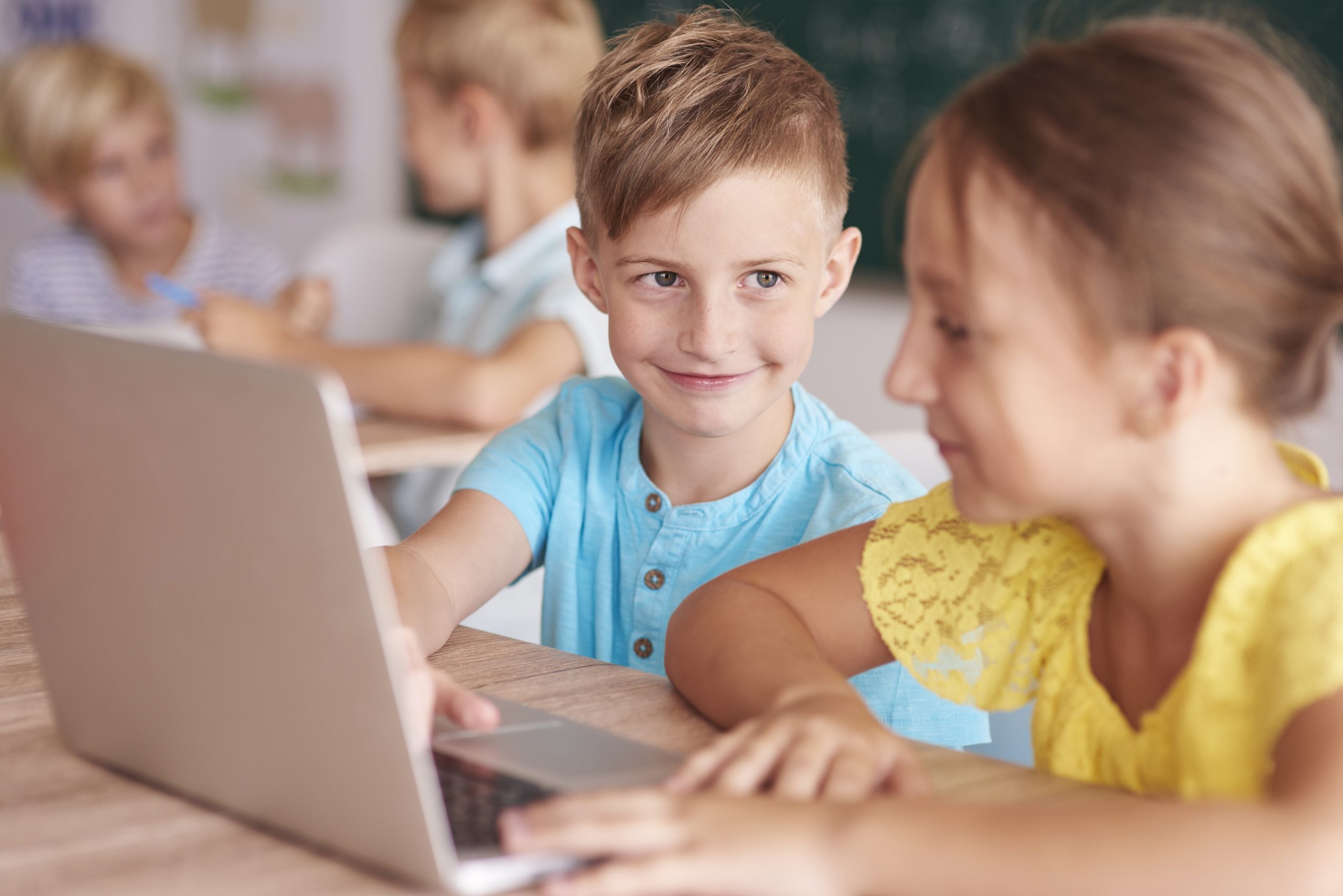 Prefeitura de Franca lança Programa Escola Digital na rede municipal