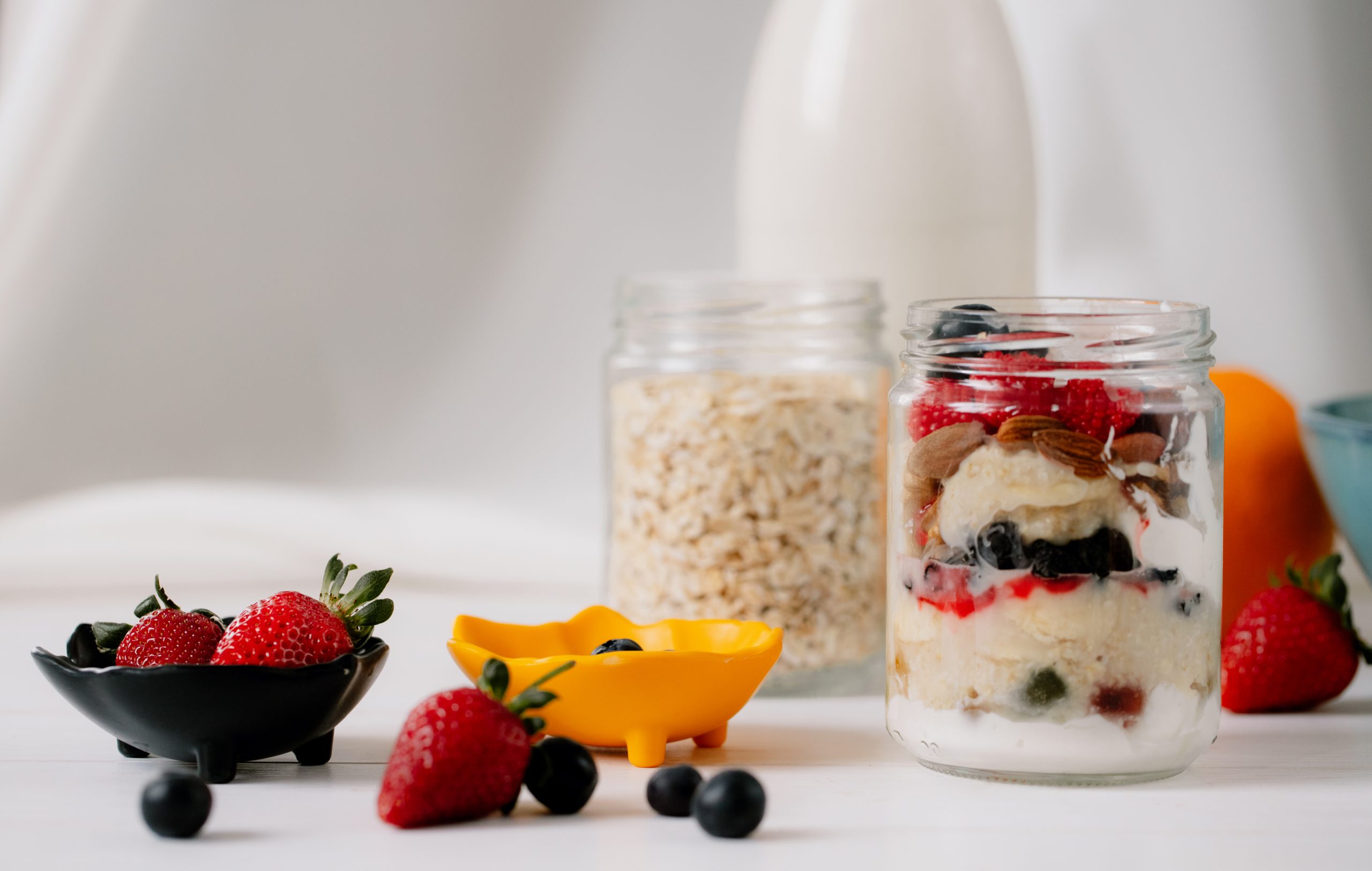 Overnight oats: saiba quais são benefícios e aprenda a fazer receita!