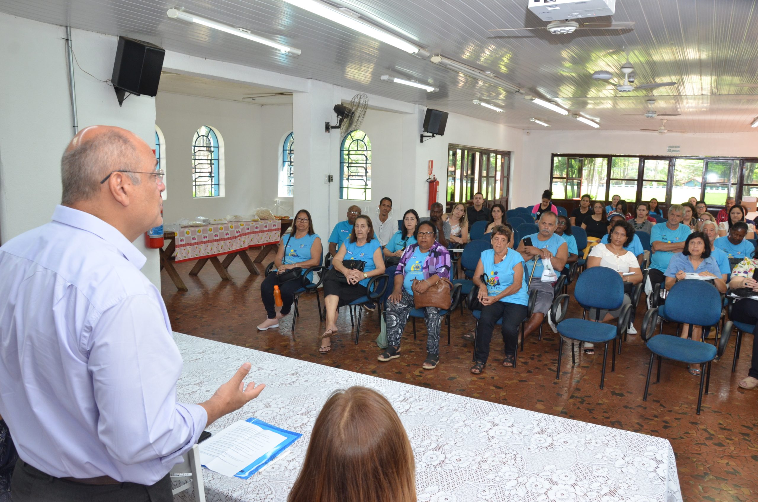 Prefeito Alexandre Ferreira empossa novos conselheiros de Assistência Social