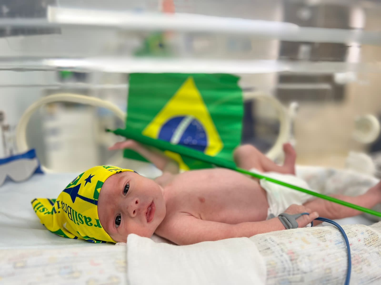 Santa Casa Franca: UTI Neonatal e Pediátrica faz decoração da Copa para mães e bebês
