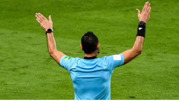 Copa do Mundo do Catar: Jornal revela quanto os árbitros recebem por partida