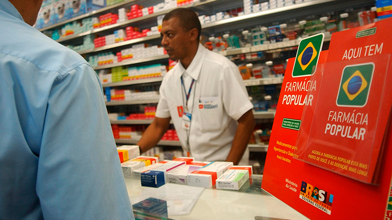 Programa Farmácia Popular: saiba como retirar medicamentos e fraldas de graça