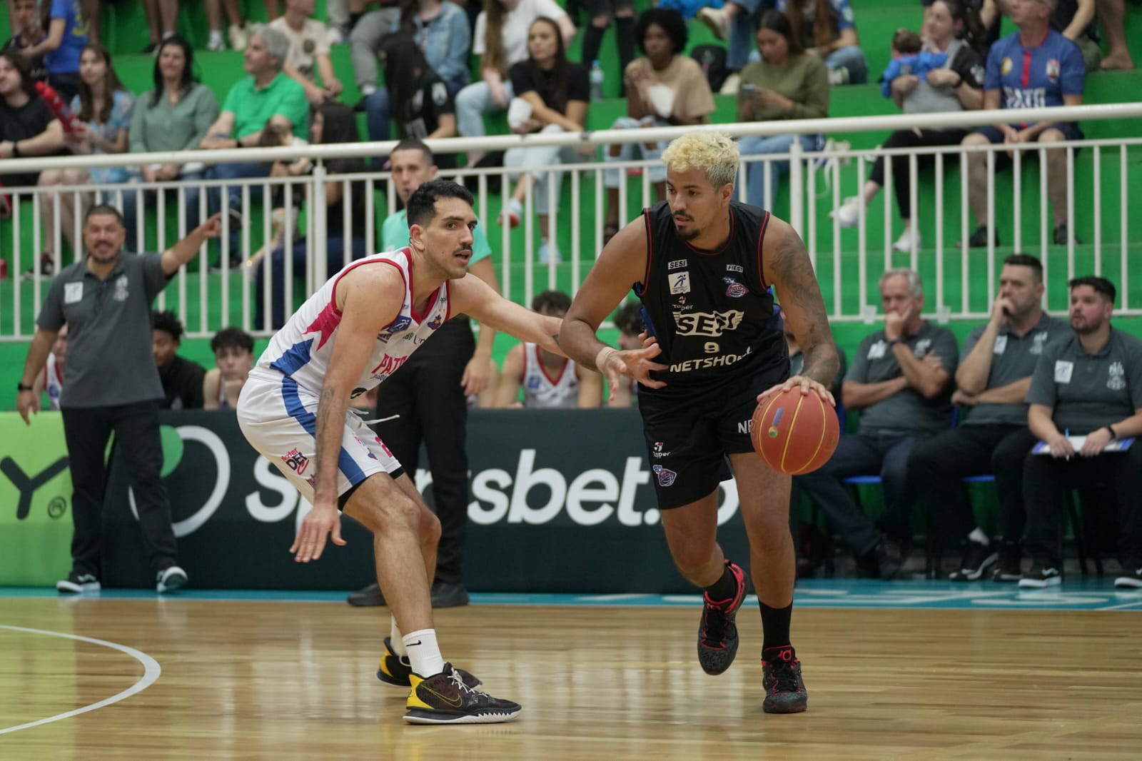 Sesi Franca passa por cima do Pato Basquete e segue líder invicto com seis vitórias