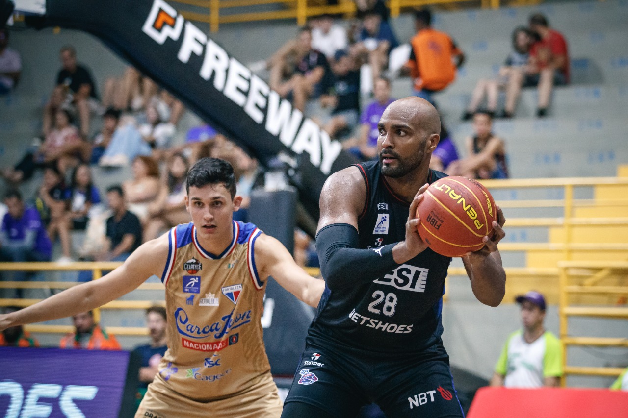 Sesi Franca Basquete passa pelo Fortaleza em casa e segue líder invicto do NBB