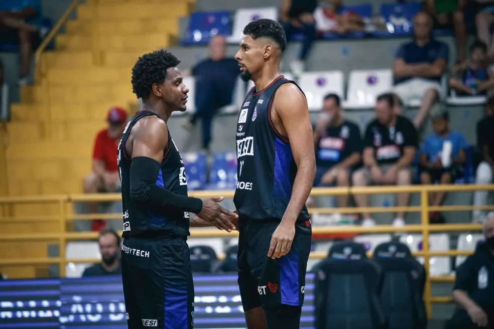 Edu Marília volta às quadras pelo Sesi Franca após nove meses longe do basquete