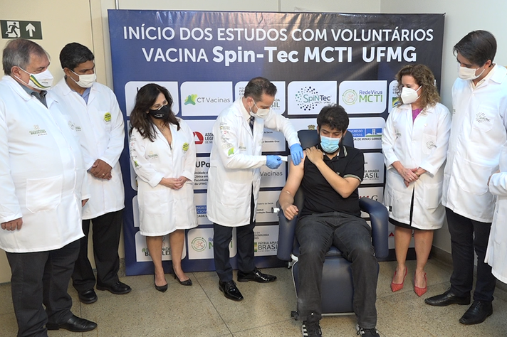 Vacina brasileira contra covid começou a ser testada em humanos. Veja mais