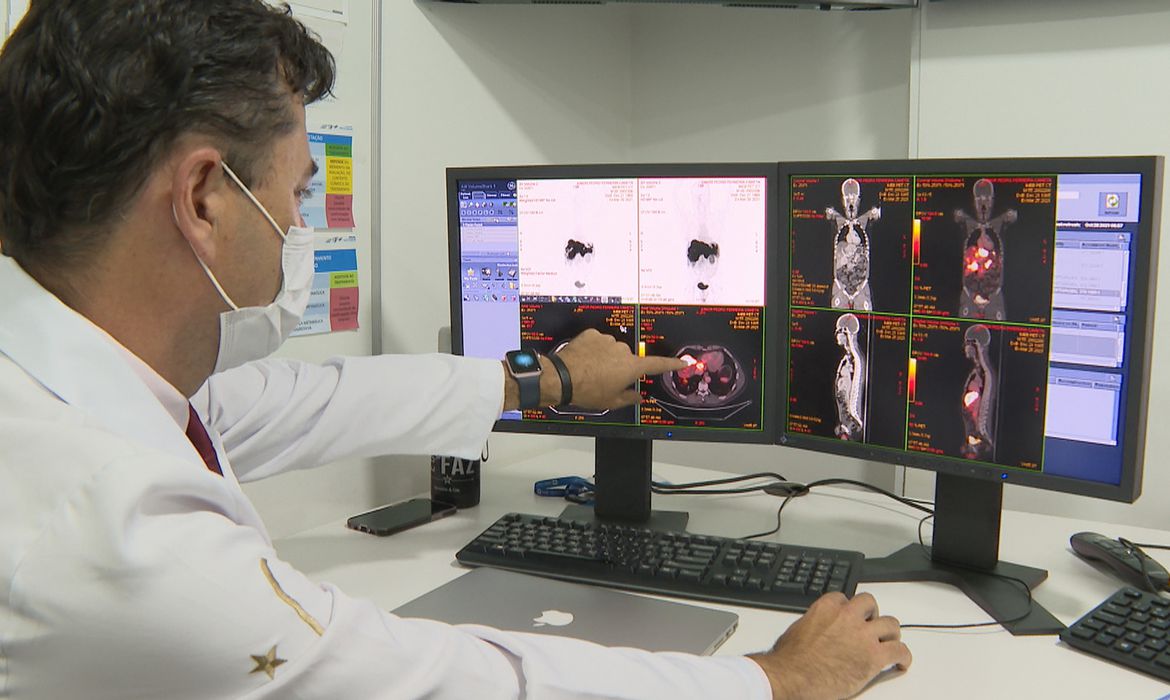 Câncer de próstata tem novo tratamento com radioterapia em tempo reduzido