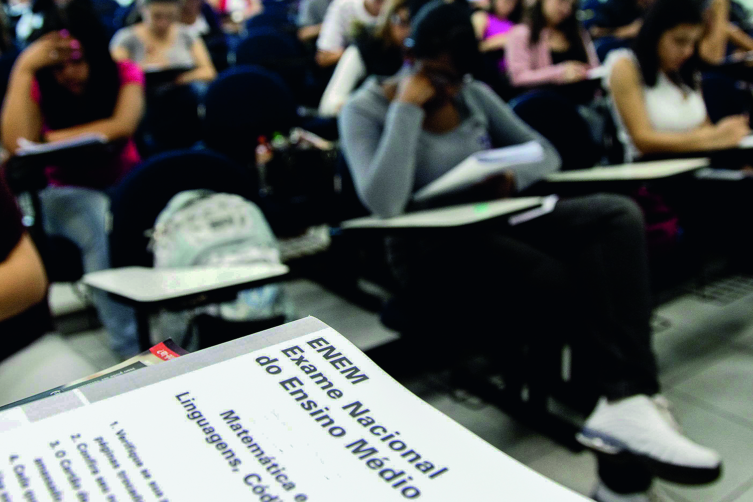 A importância da alimentação antes, durante e após o ENEM, destaca professora