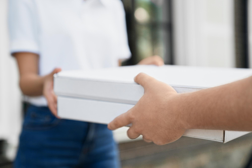 Cliente se surpreende com o motivo do atraso de seu pedido: “O entregador comeu”