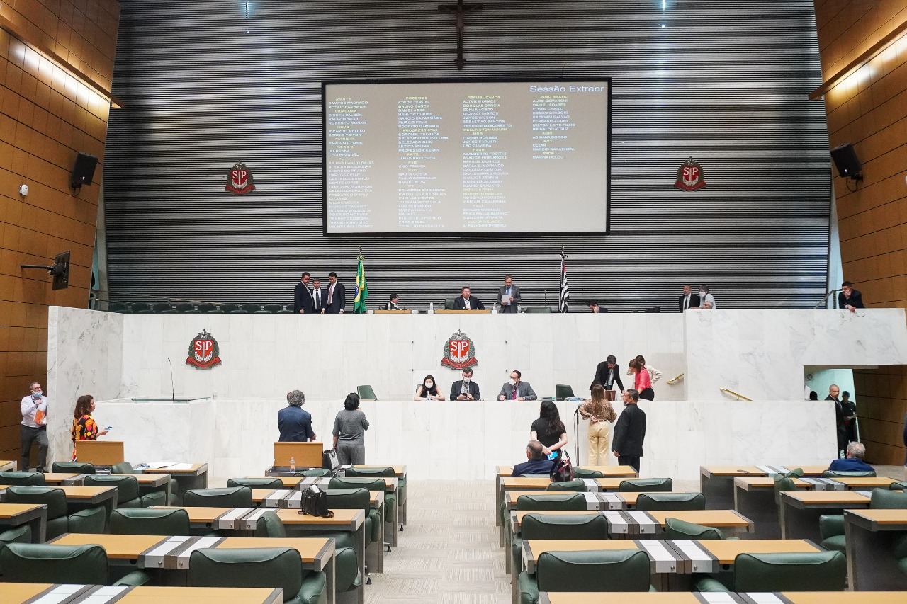 Deputados aprovam as contas de João Dória, confirmando laudo do Tribunal de Contas