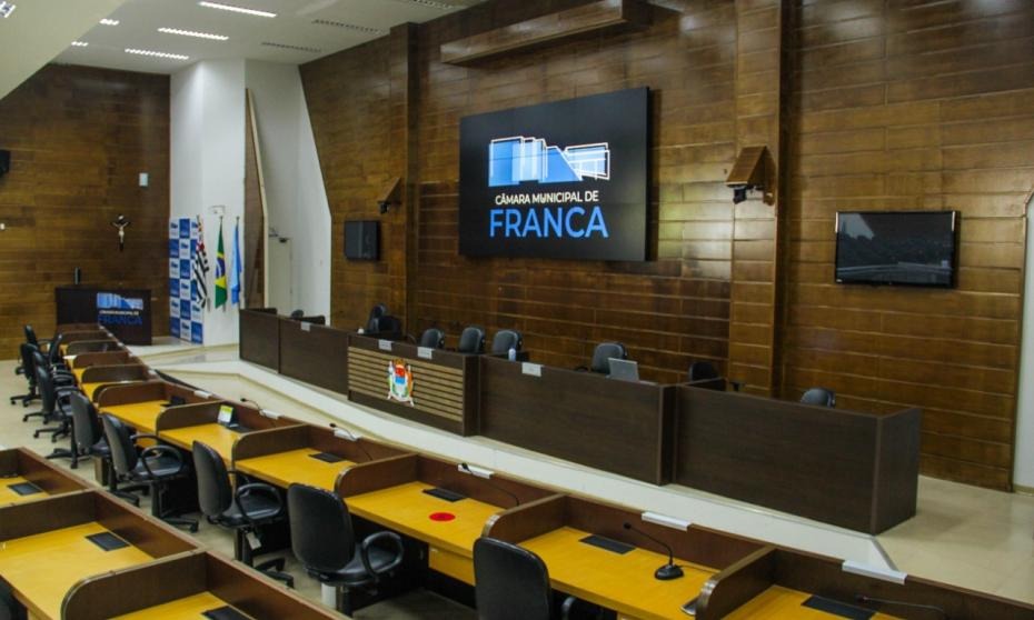 Projeto que destina R$ 20 mil à saúde dos servidores é aprovado na Câmara