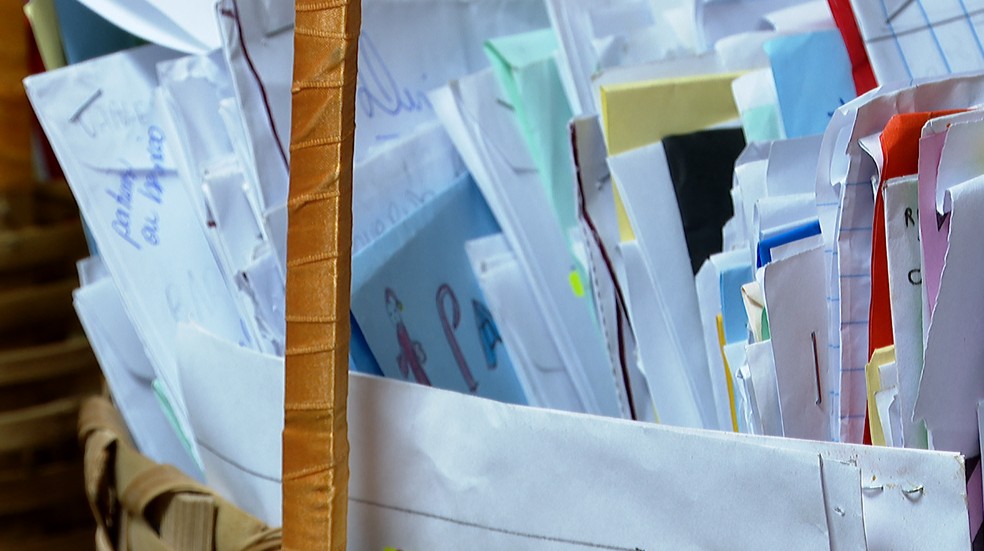 Família pede alimentos e material escolar em carta ao Papai Noel em Franca